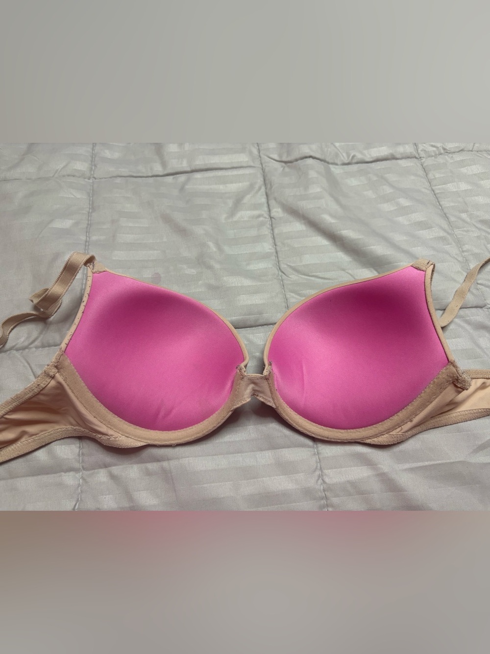 Everyday Smooth T-Shirt Push Up Bra by Pink VS - Picture 6 of 6